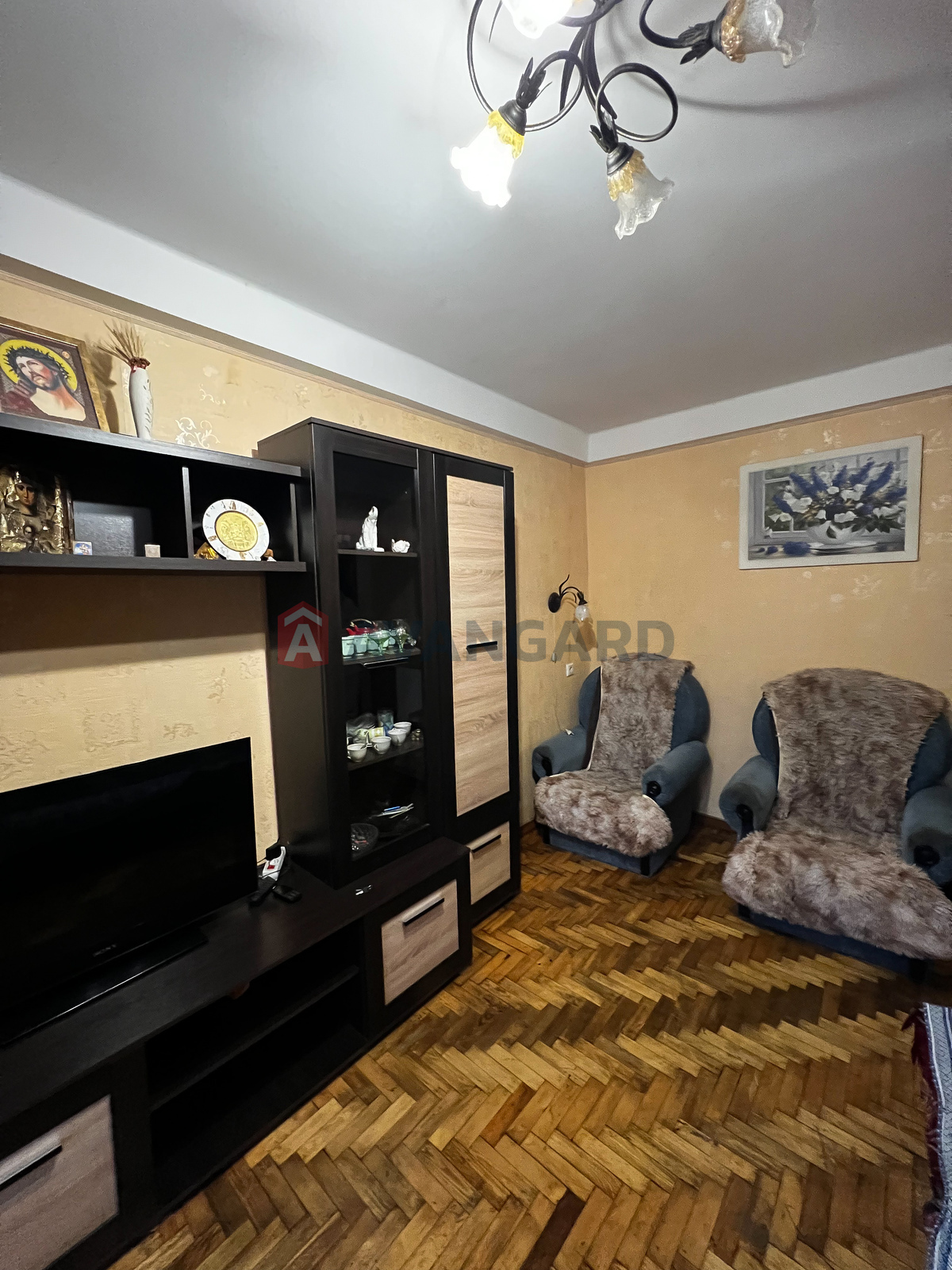 2 ��. ��������, 41/-/6 ��. �., 4/5 ������ ���� 2