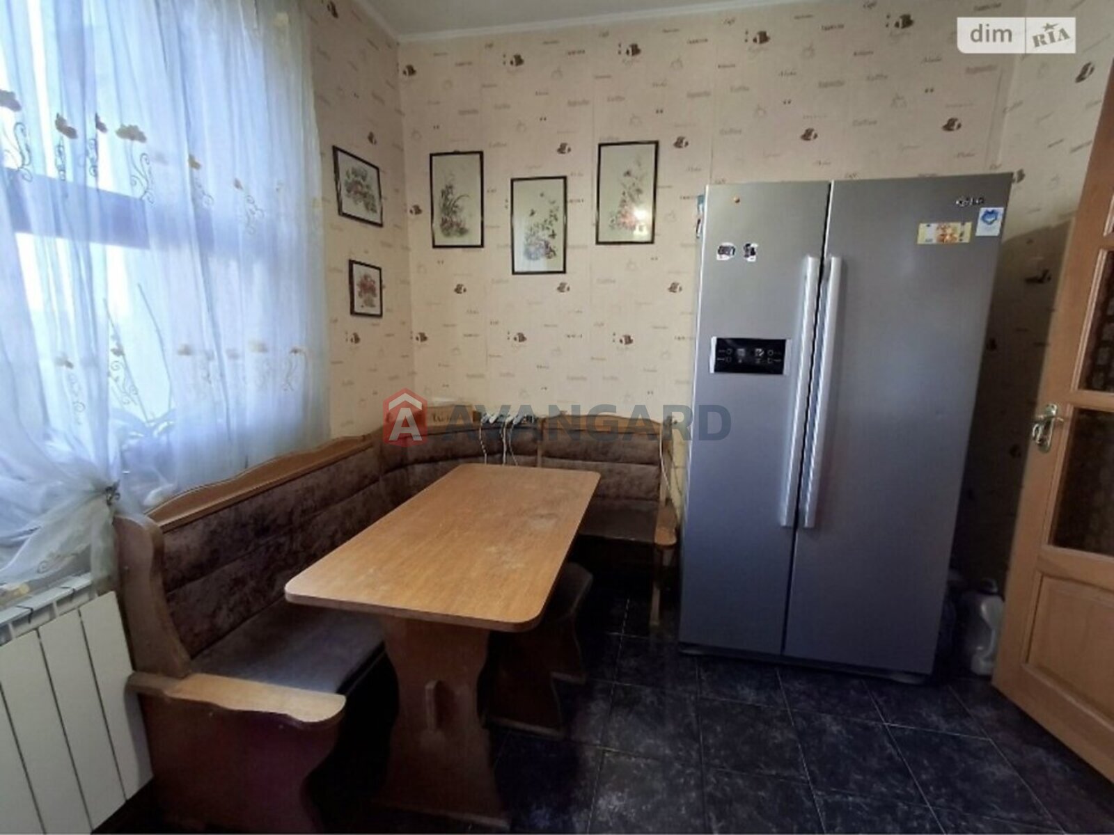 3 . , 80/-/9 . ., 5/9   3