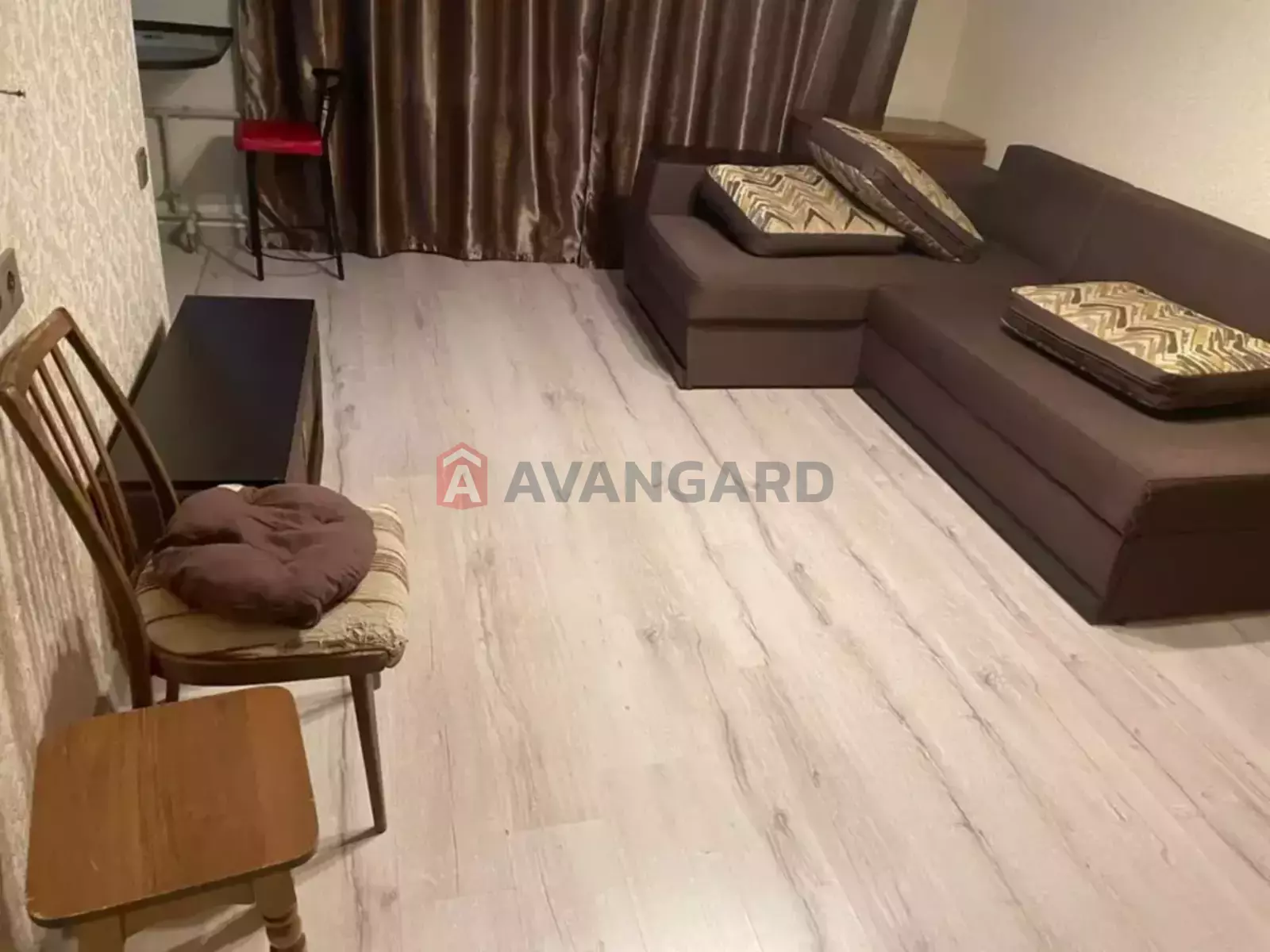 1 . , 29/-/5 . ., 9/9   5