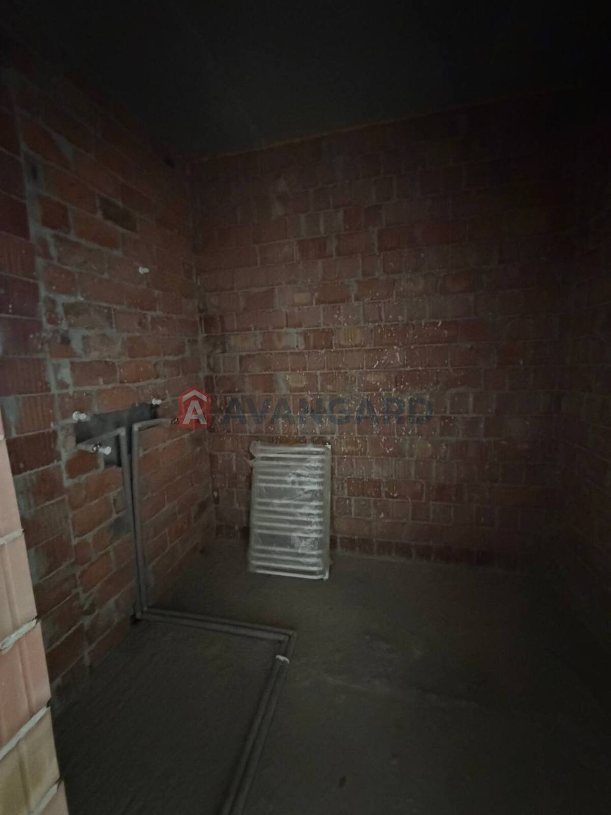 2 ��. ��������, 69/-/19 ��. �., 12/14 ������ ���� 8