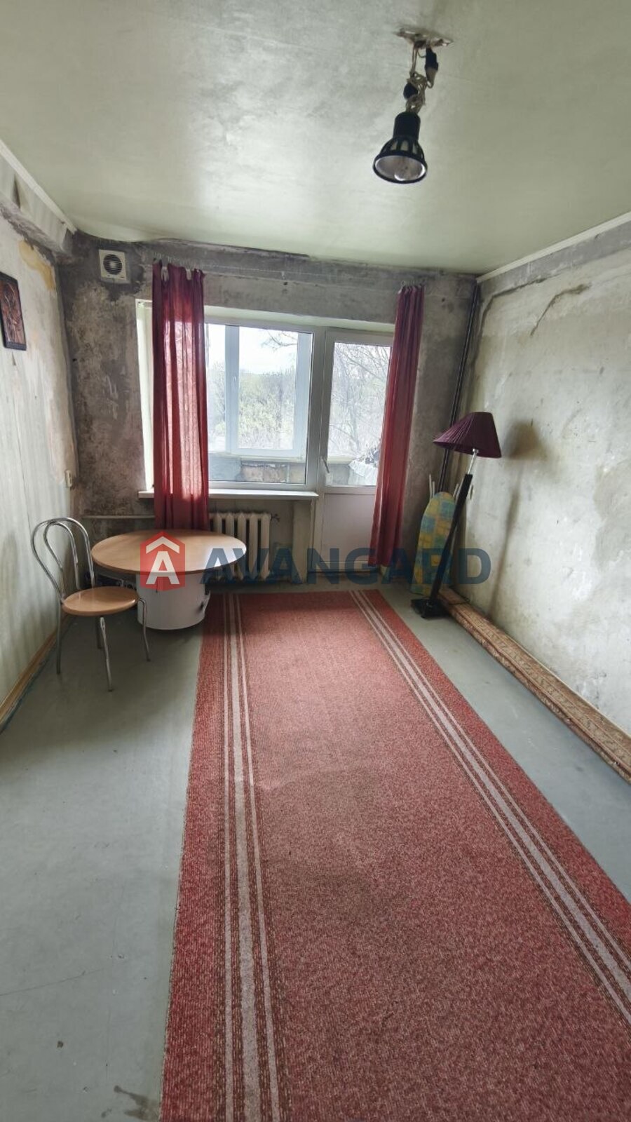 1 ��. ��������, 30,4/15,2/6,8 ��. �., 5/5 ������ ���� 1