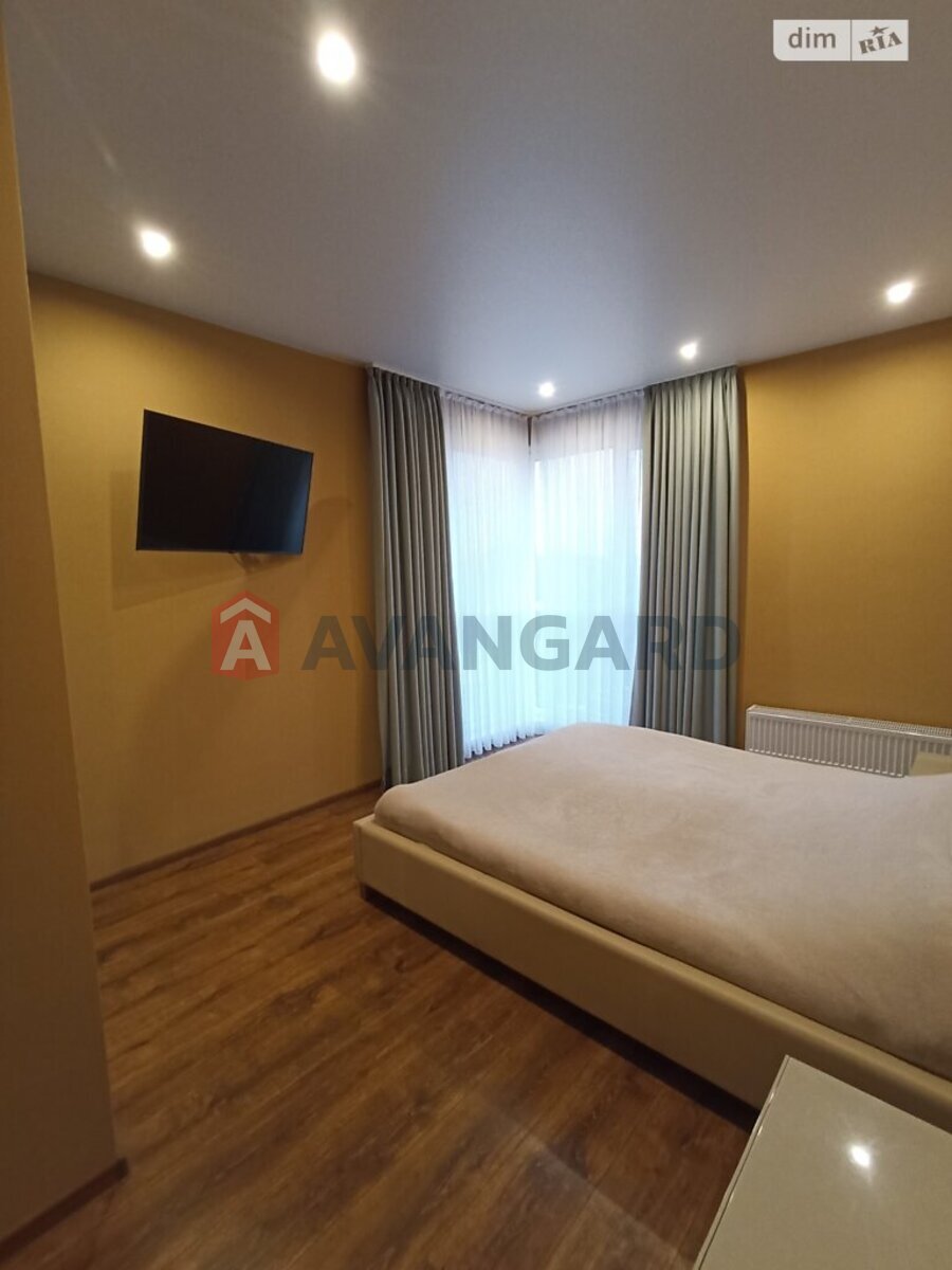 2 . , 56/-/- . ., 4/6   1