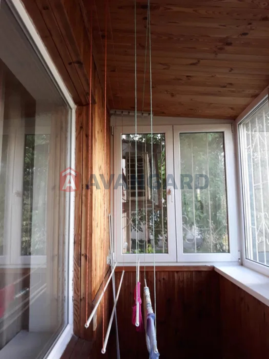 2 ��. ��������, 54/-/12 ��. �., 1/9 ������ ���� 3