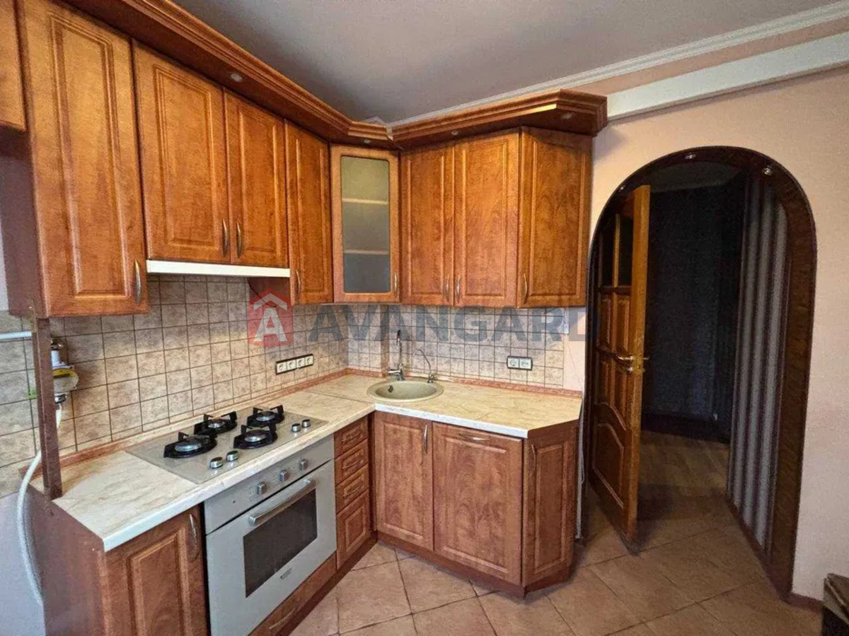 2 ��. ��������, 50/-/7 ��. �., 4/9 ������ ���� 1