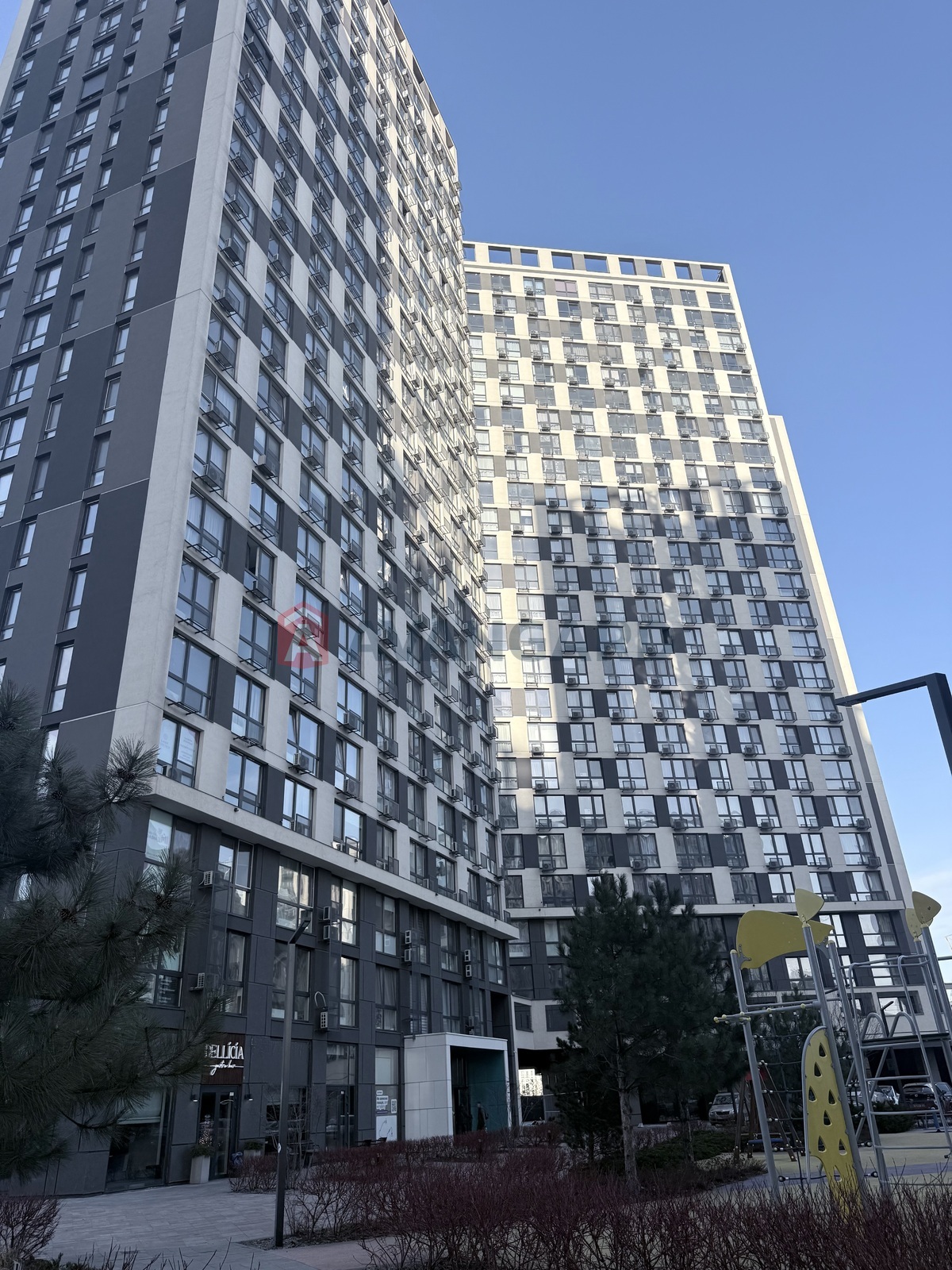 2 ��. ��������, 49/-/21 ��. �., 18/26 ������ ���� 2