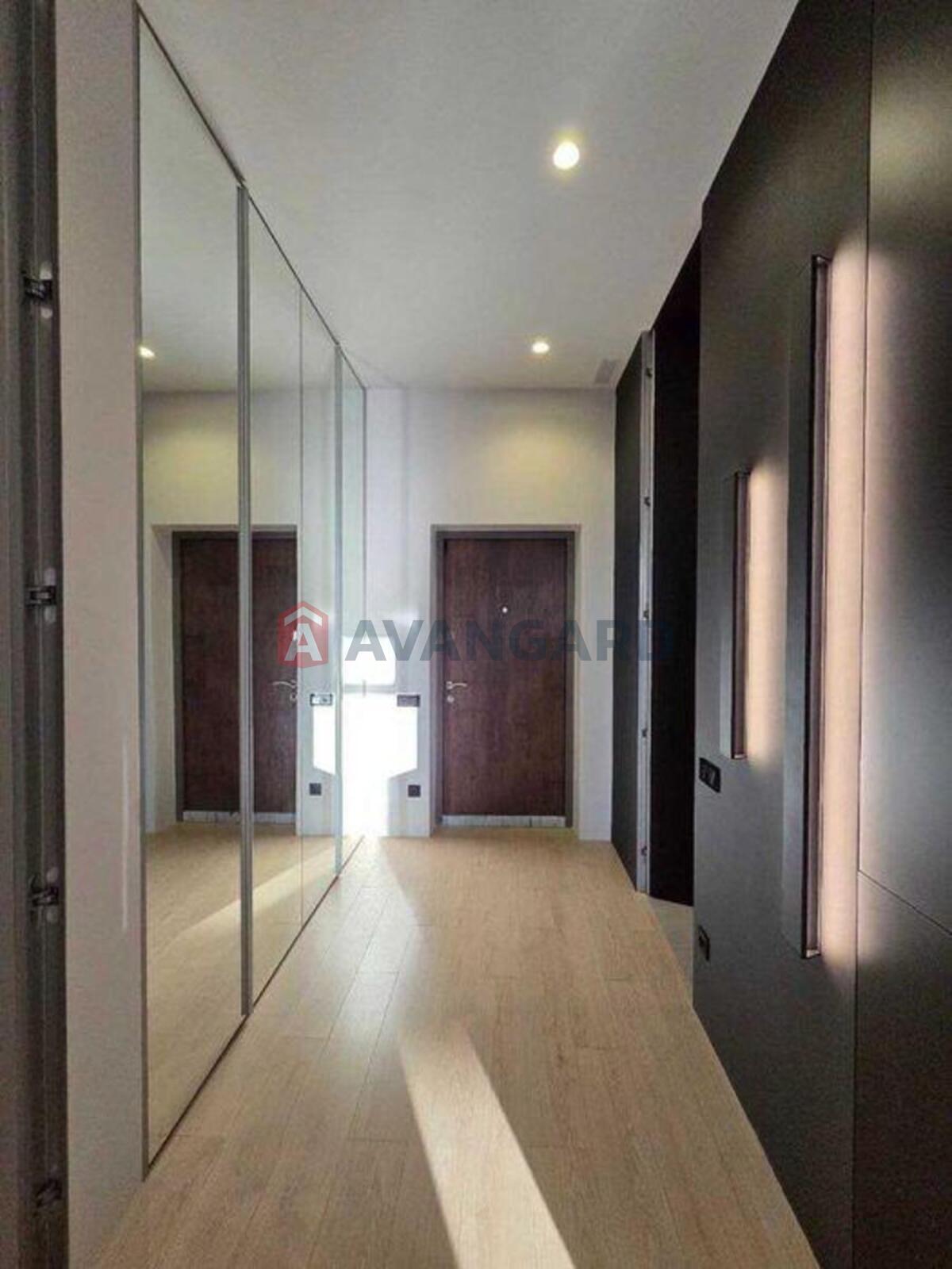 2 ��. ��������, 54/-/20 ��. �., 28/30 ������ ���� 12