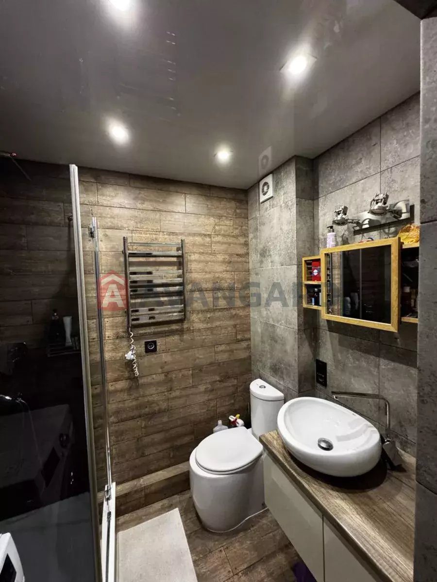 3 . , 63/-/7 . ., 7/9   7