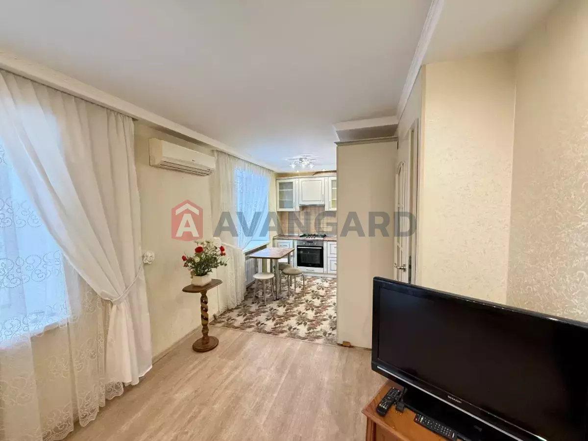 2 ����. ��������, 42/-/- ��. �., 3/9 ���� ���� 14