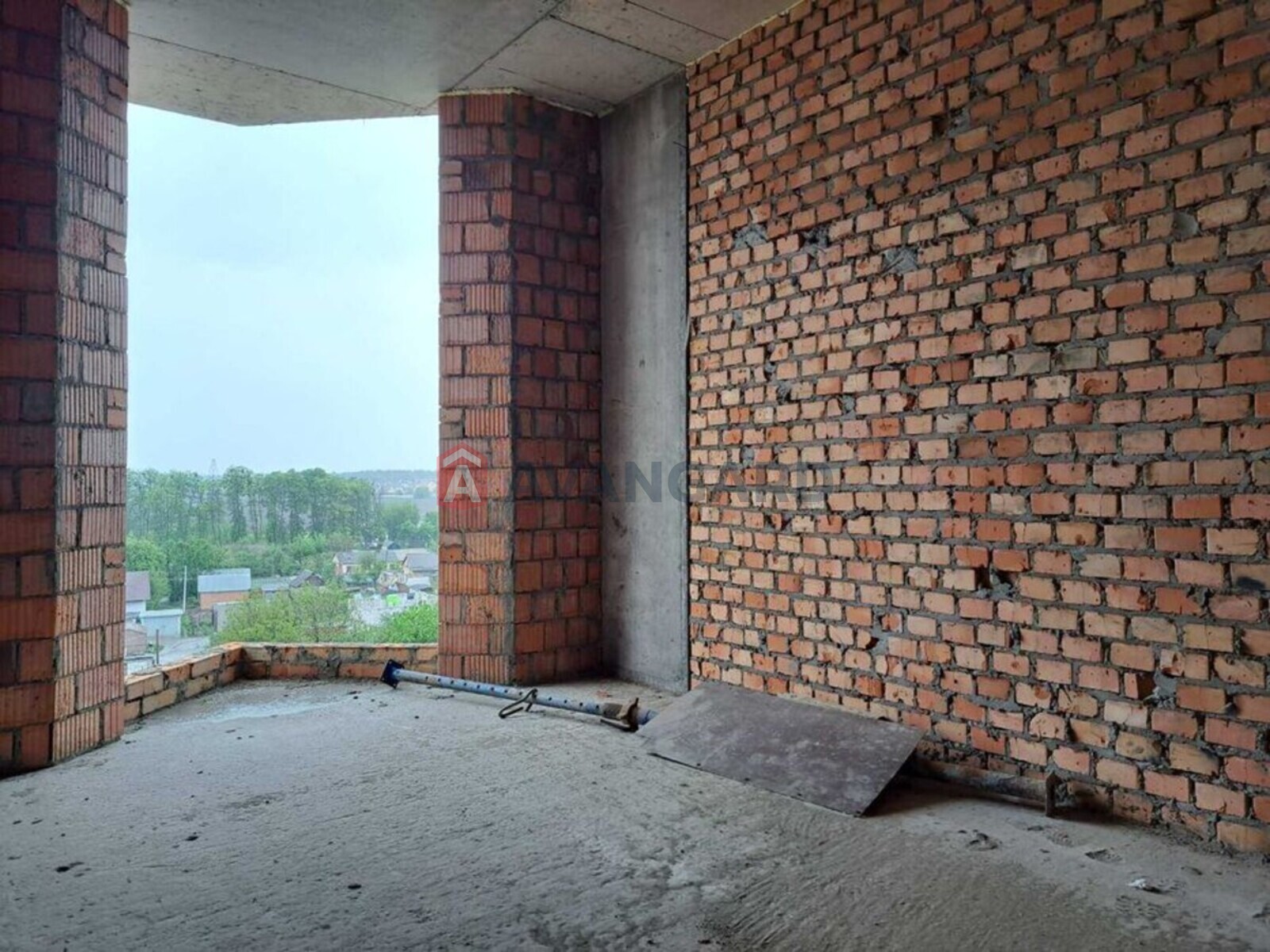 1 ��. ��������, 38/-/15 ��. �., 7/10 ������ ���� 19