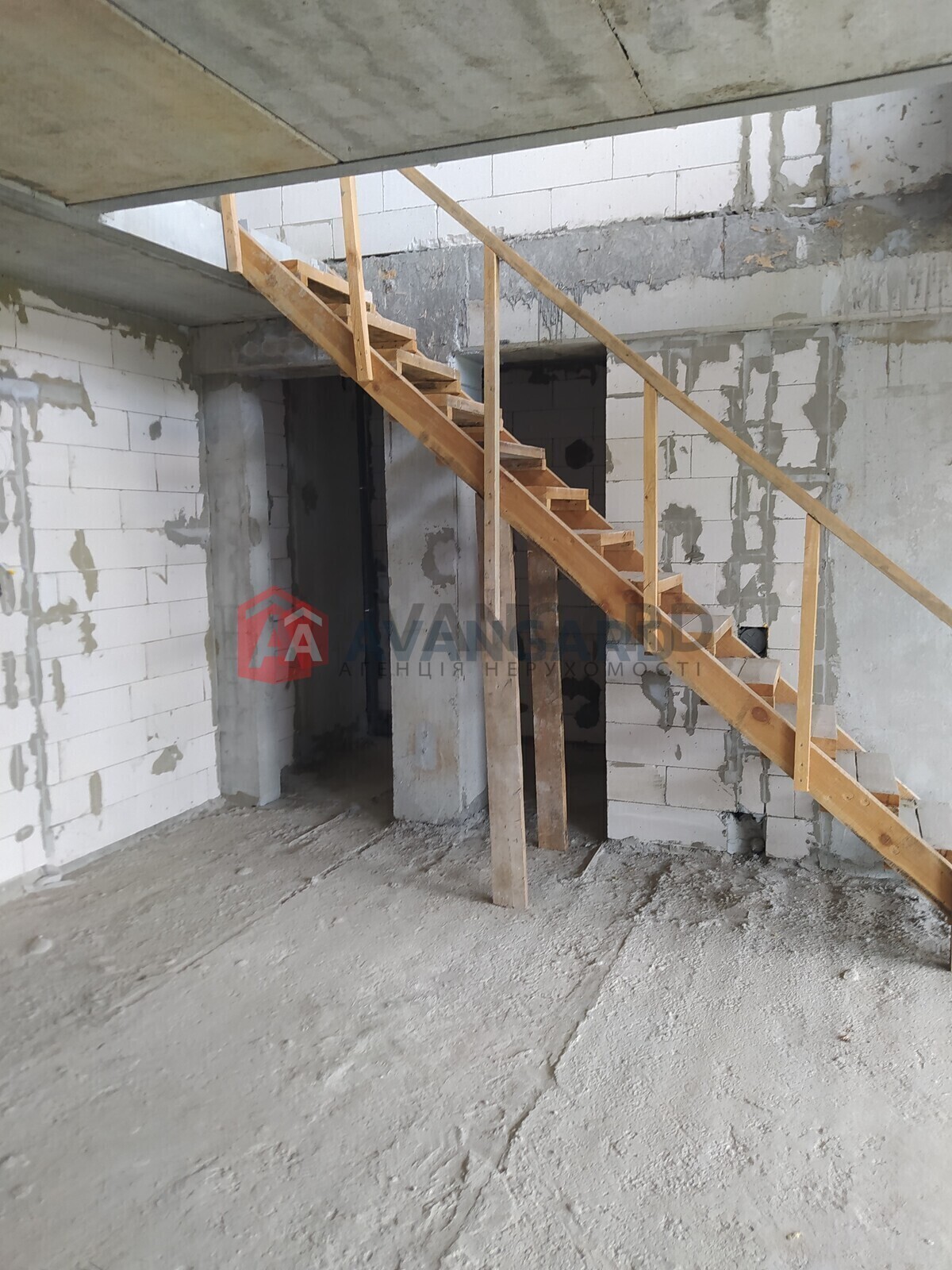 4 комн. квартира, 160/80/20 кв. м., 9/10 этаж фото 9 4 комн. квартира, 160/80/20 кв. м., 9/10 этаж фото 9