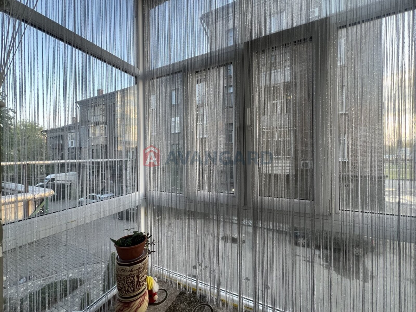 2 ��. ��������, 50/30/7 ��. �., 2/5 ������ ���� 17