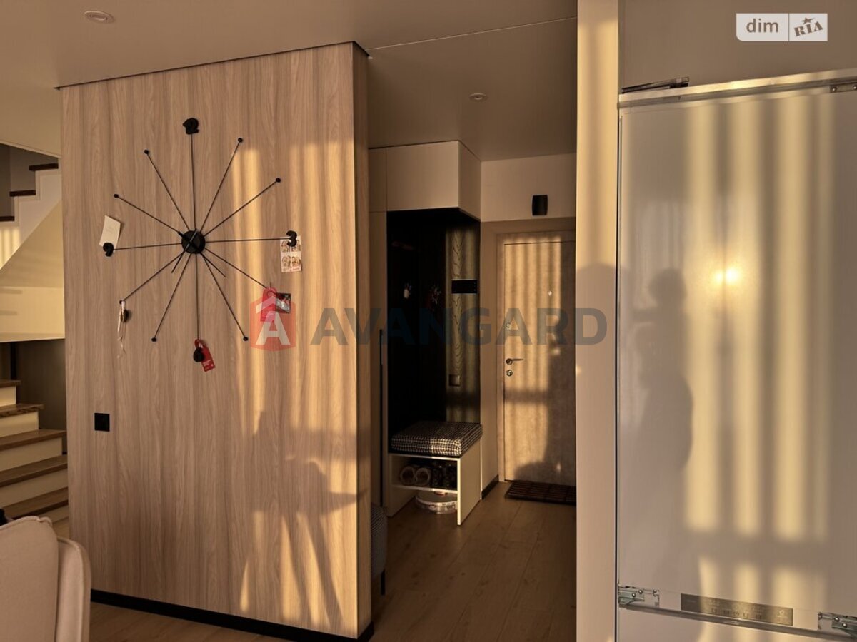 2 ��. ��������, 85/-/- ��. �., 11/11 ������ ���� 12