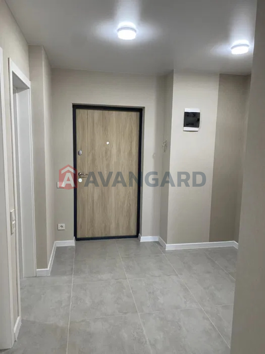 1 ��. ��������, 43/-/11 ��. �., 5/10 ������ ���� 10