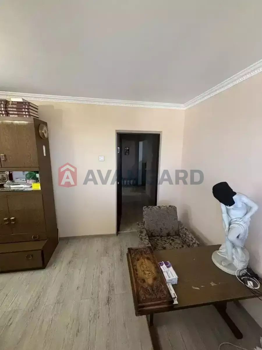 3 ��. ��������, 60/-/10 ��. �., 5/9 ������ ���� 13