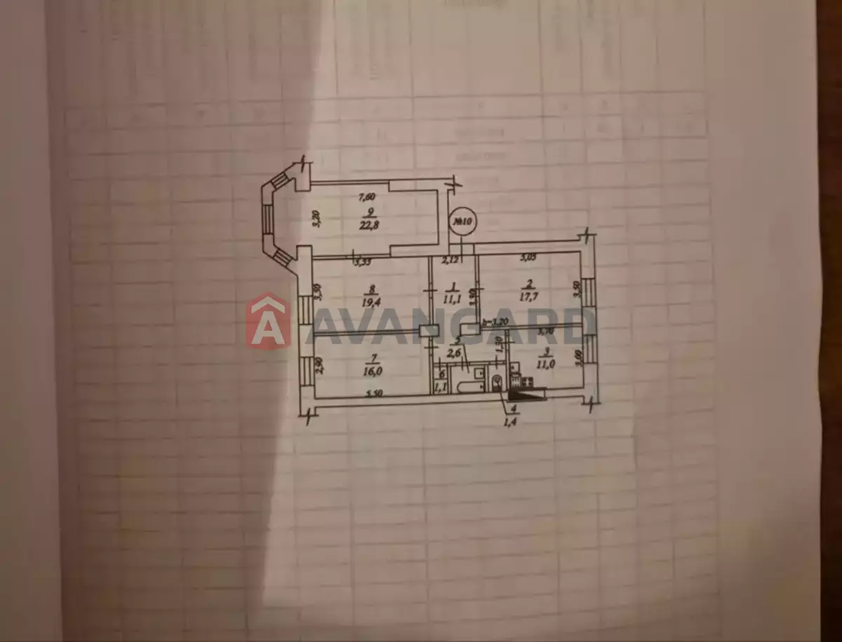 4 ��. ��������, 103/76/11 ��. �., 1/3 ������ ���� 15