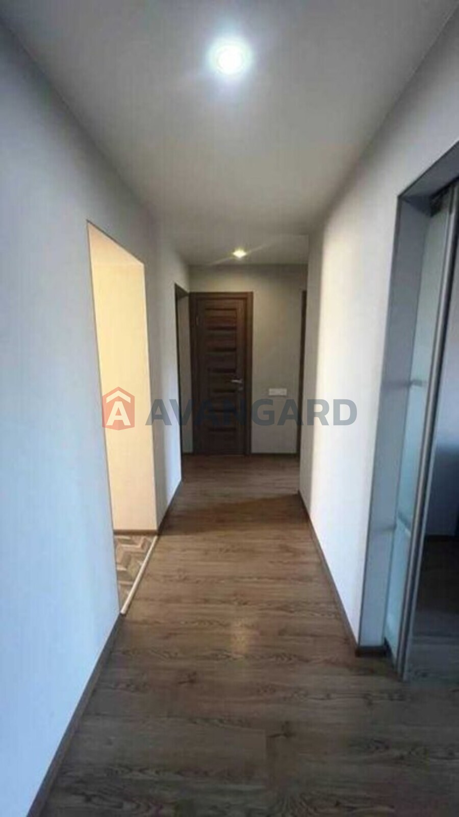 3 ��. ��������, 62/-/8 ��. �., 9/9 ������ ���� 15