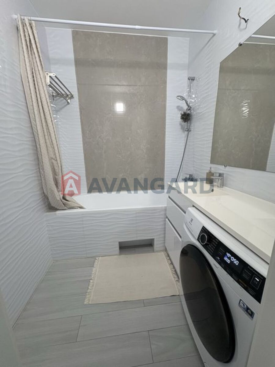 3 ��. ��������, 72/-/10 ��. �., 24/33 ������ ���� 16