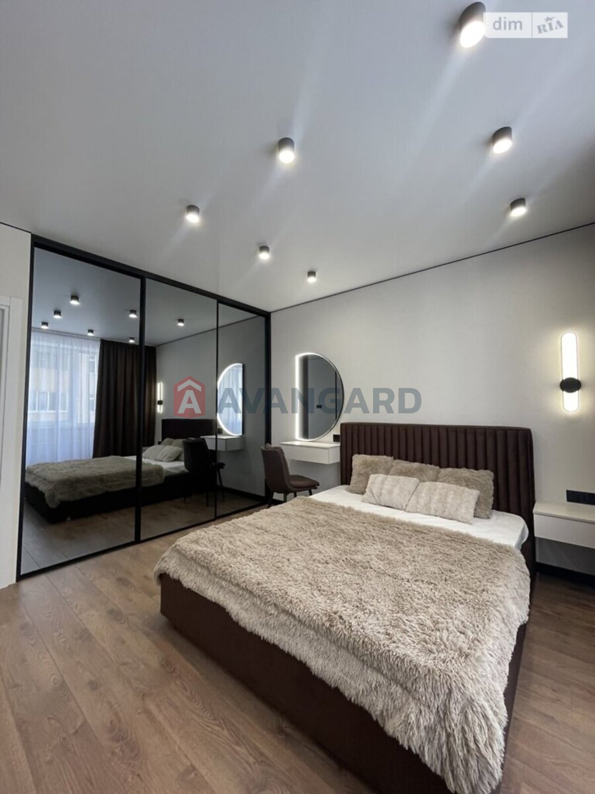 1 ��. ��������, 46/15/18 ��. �., 3/10 ������ ���� 3