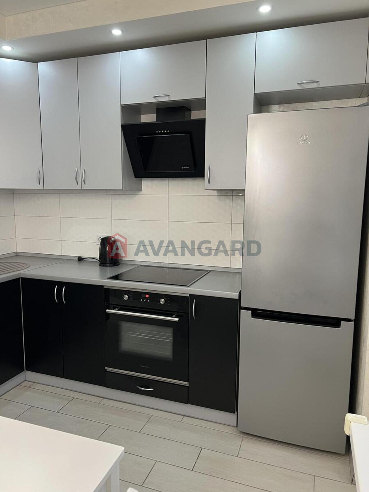 1 ��. ��������, 38/17/9 ��. �., 5/25 ������ ���� 7