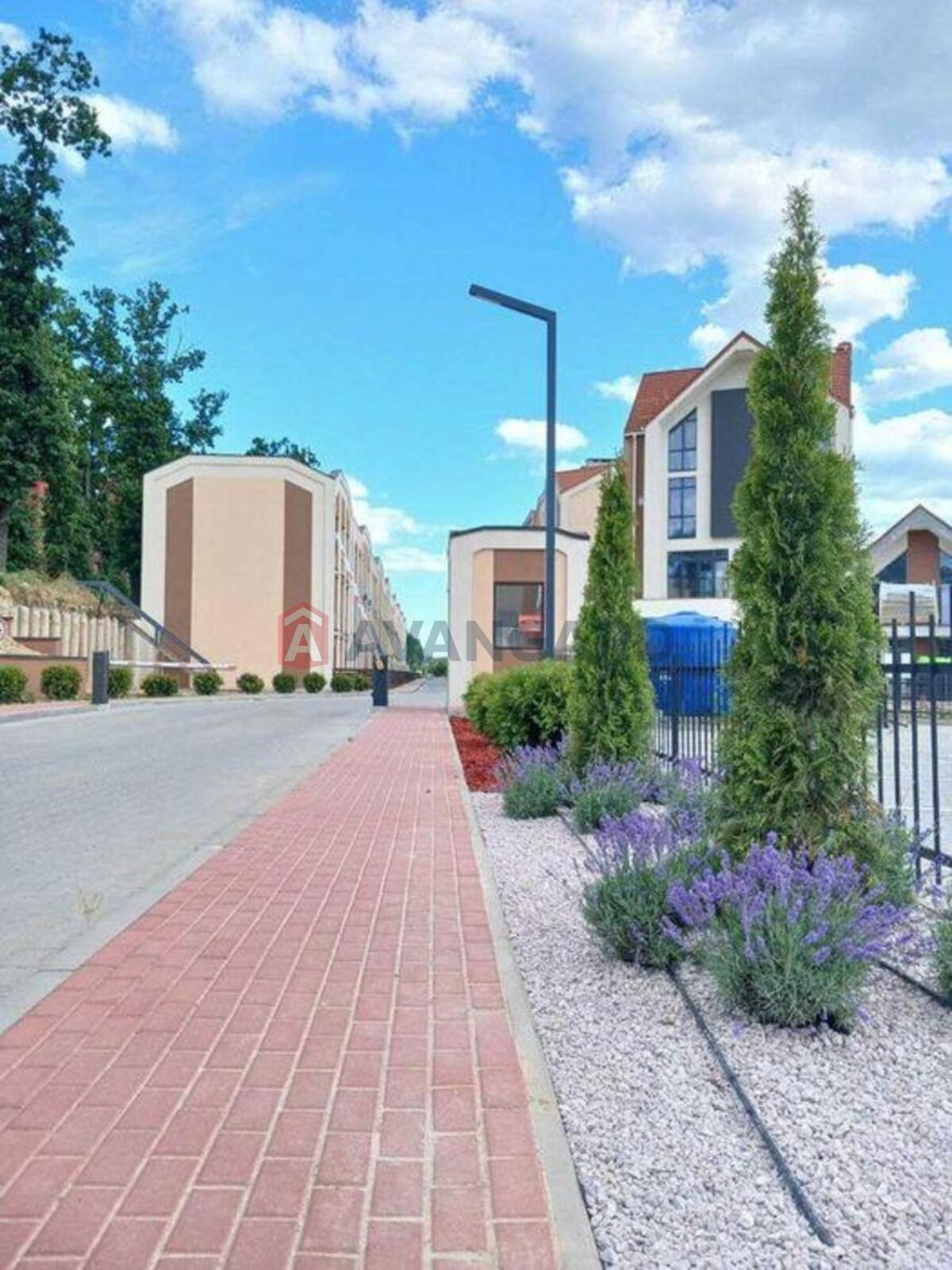 1 ��. ��������, 23/-/7 ��. �., 2/5 ������ ���� 9