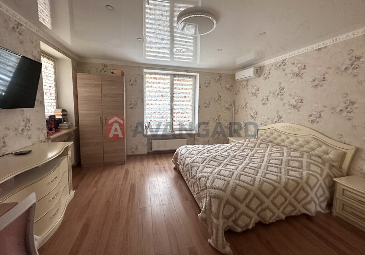 2 ��. ��������, 50/-/- ��. �., 2/11 ������ ���� 1