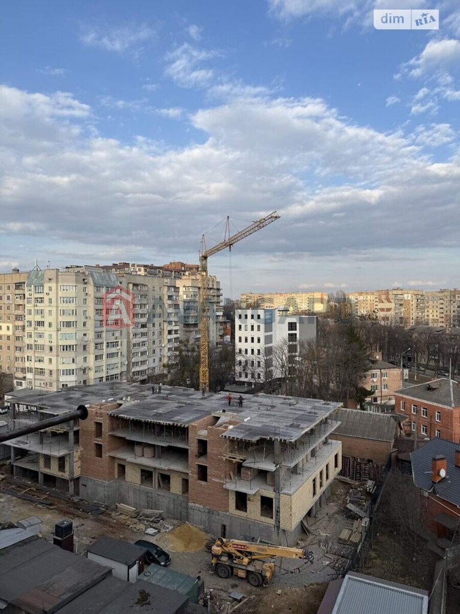 1 ��. ��������, 35/-/8 ��. �., 10/10 ������ ���� 11