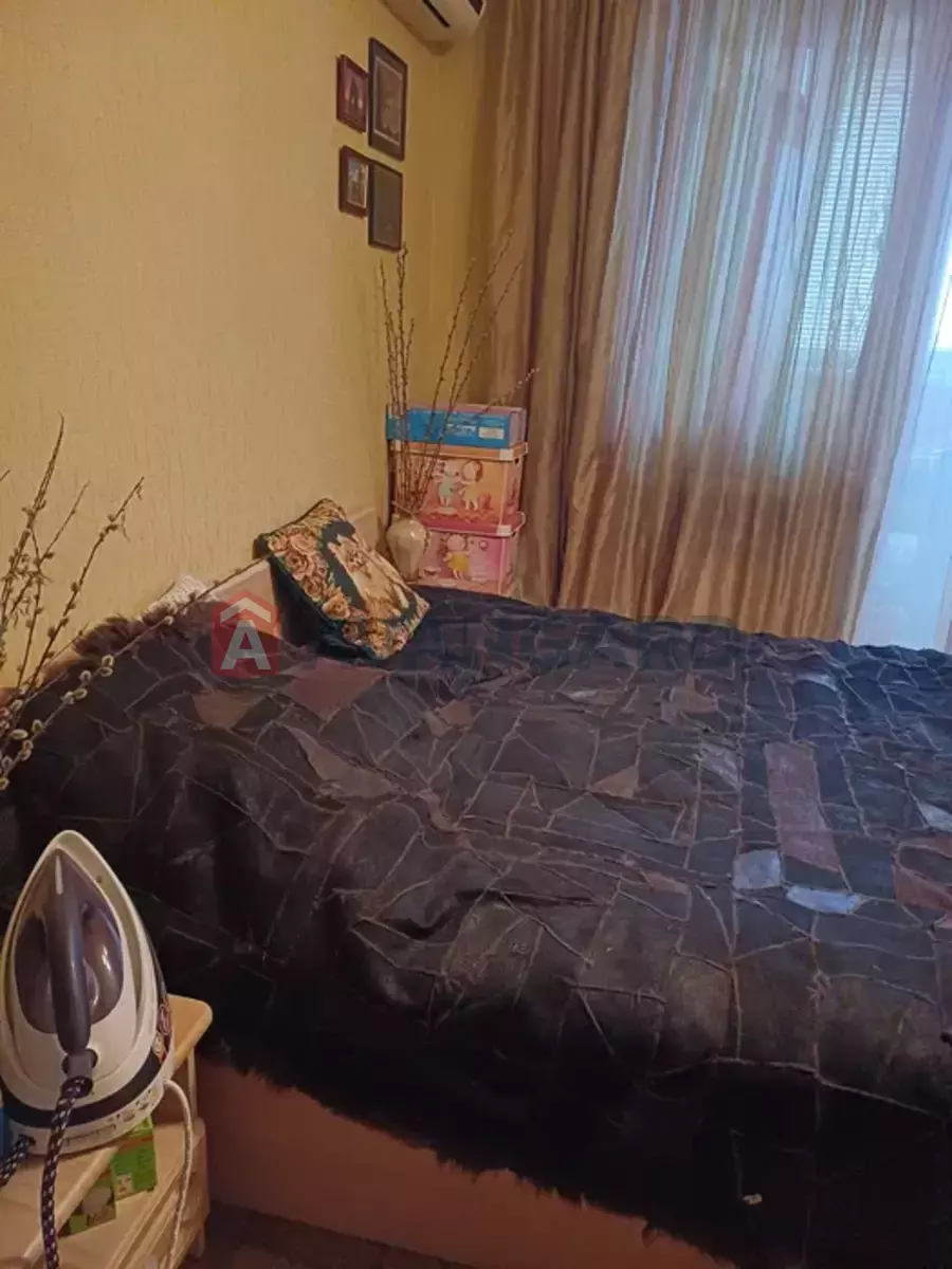 2 ����. ��������, 50/-/8 ��. �., 9/10 ���� ���� 8