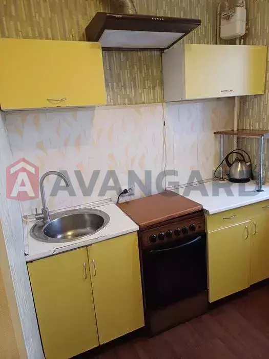 1 ��. ��������, 21/-/6 ��. �., 8/9 ������ ���� 3