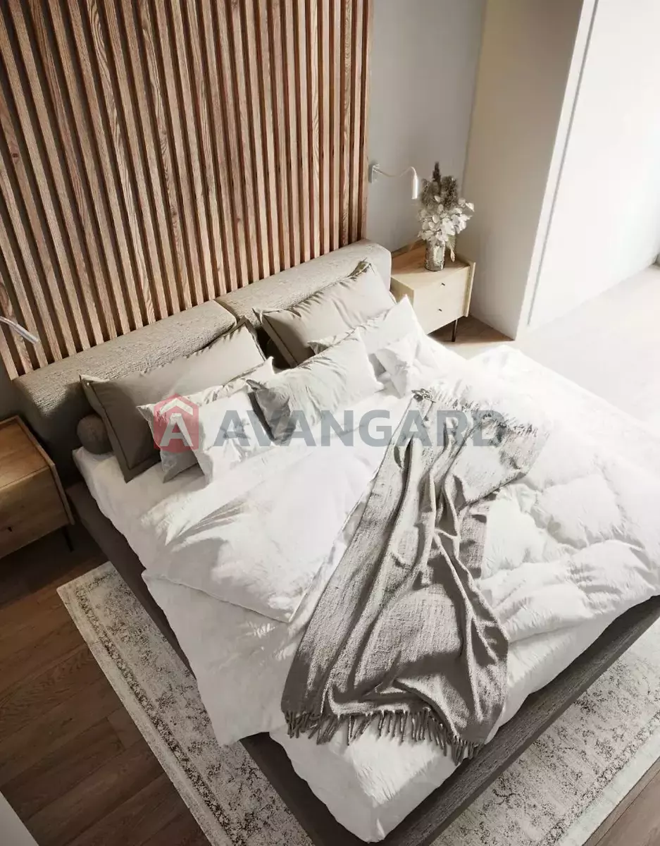 3 ����. ��������, 105/-/- ��. �., 4/12 ���� ���� 25