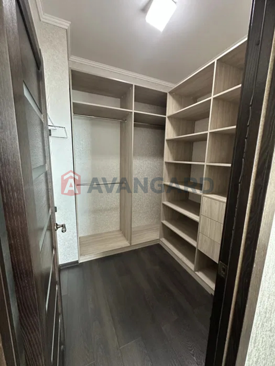 2 ����. ��������, 71/-/10 ��. �., 6/24 ���� ���� 7