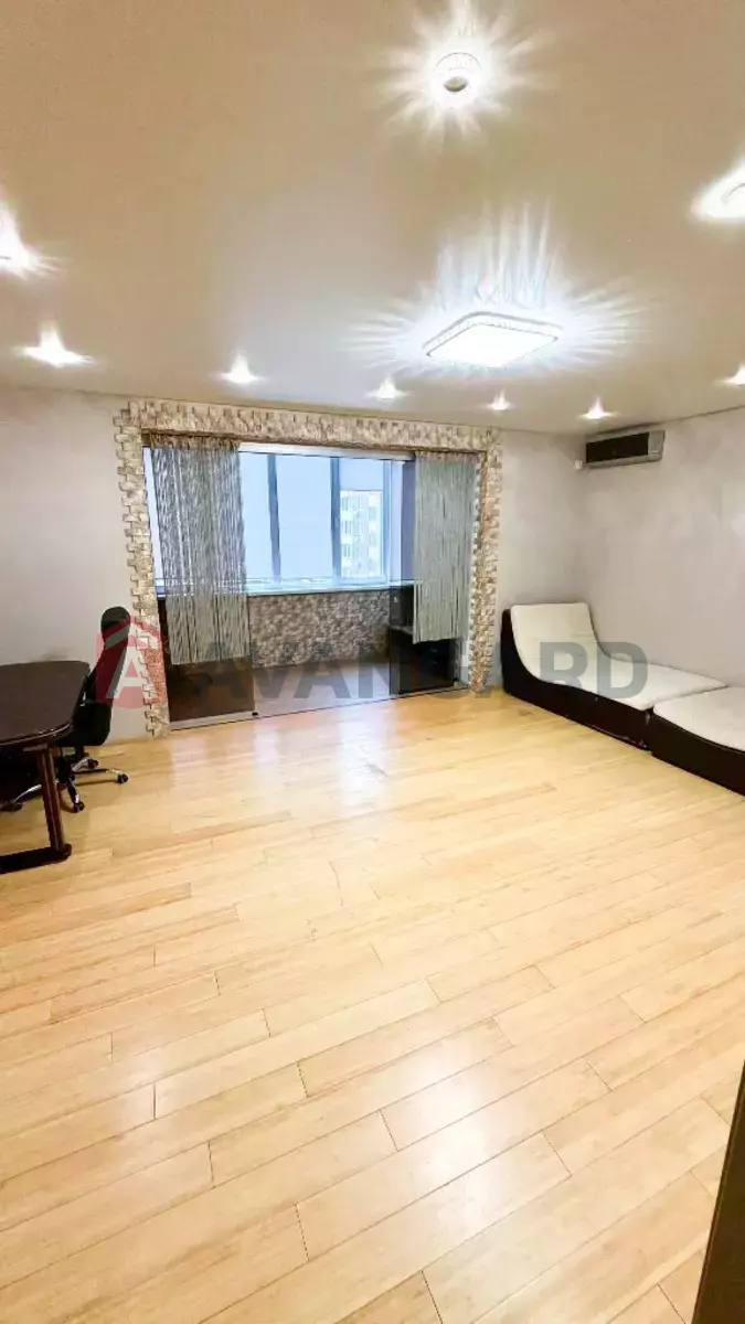 3 ��. ��������, 116/-/- ��. �., 4/12 ������ ���� 14