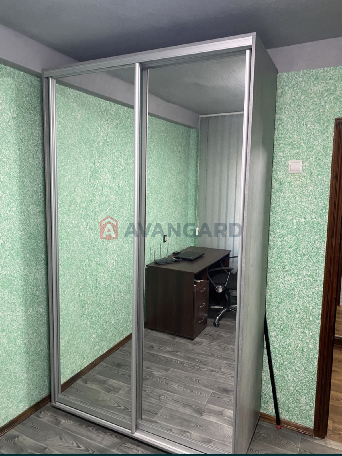 3 . , 68/-/8 . ., 4/9   3