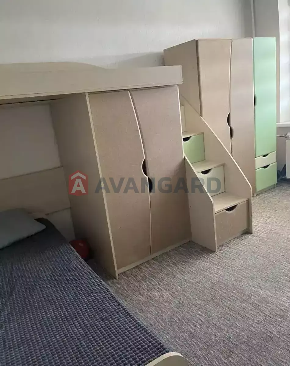 2 ��. ��������, 53/29/9 ��. �., 13/16 ������ ���� 3