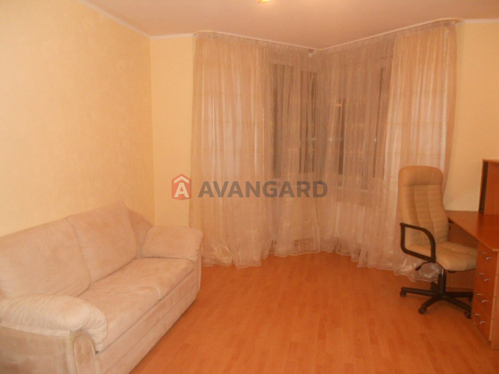 2 ����. ��������, 70/40/14 ��. �., 14/25 ���� ���� 8