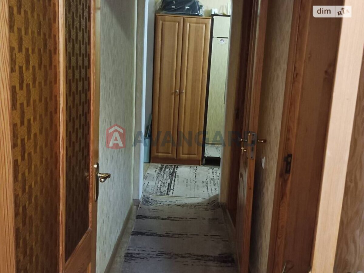 3 ��. ��������, 64/-/6 ��. �., 1/2 ������ ���� 25