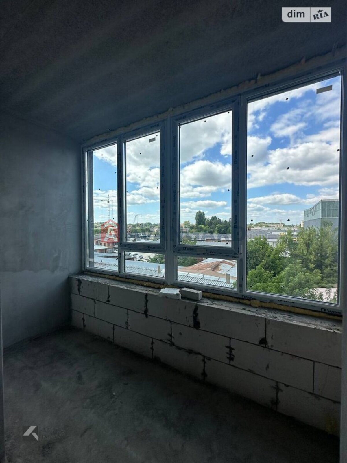 2 ����. ��������, 67/39/13 ��. �., 4/10 ���� ���� 4