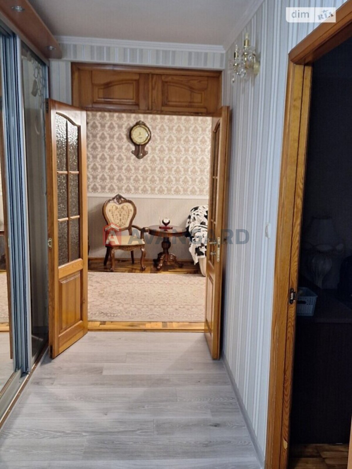 3 ����. ��������, 67/45/7 ��. �., 7/9 ���� ���� 5