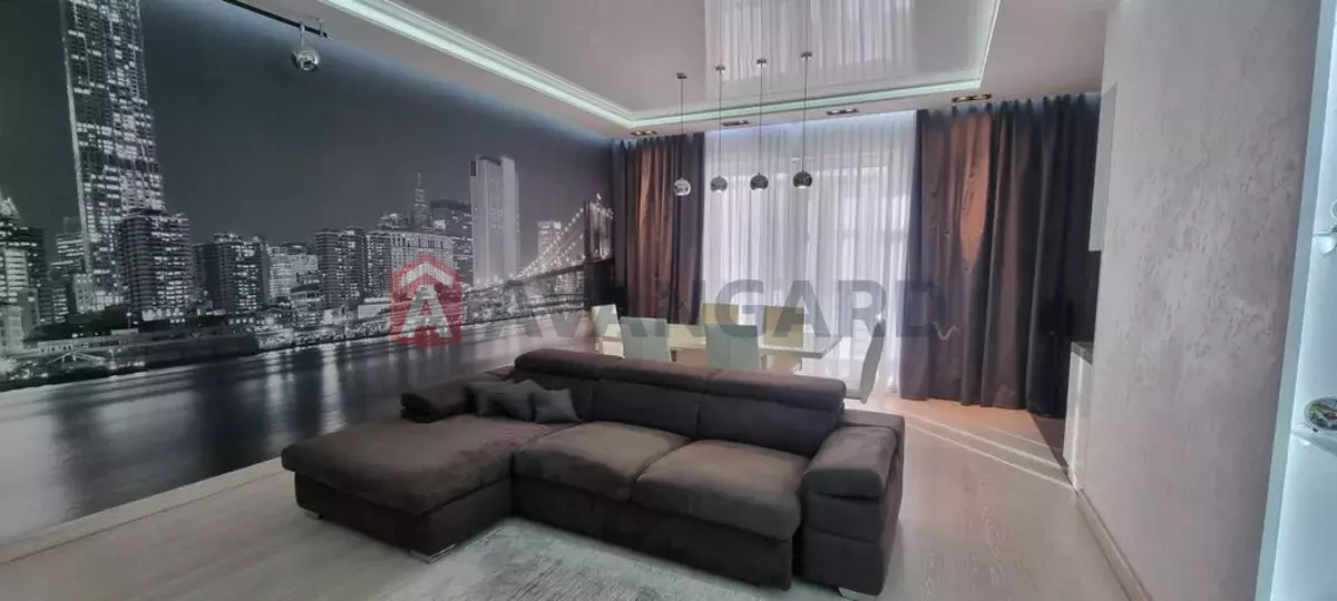 3 ��. ��������, 125/-/14 ��. �., 6/18 ������ ���� 23