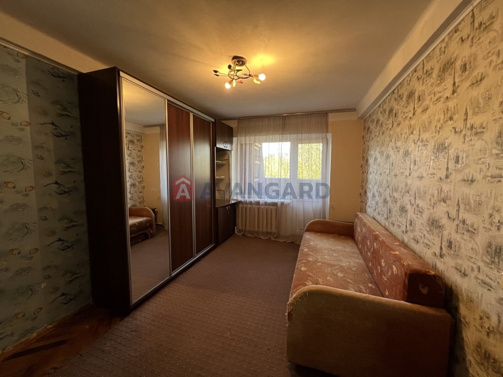 1 ����. ��������, 30/-/7 ��. �., 5/5 ���� ���� 7