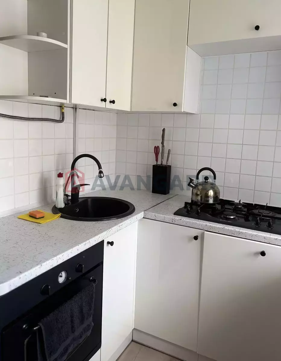 2 ��. ��������, 44/30/6 ��. �., 1/5 ������ ���� 5