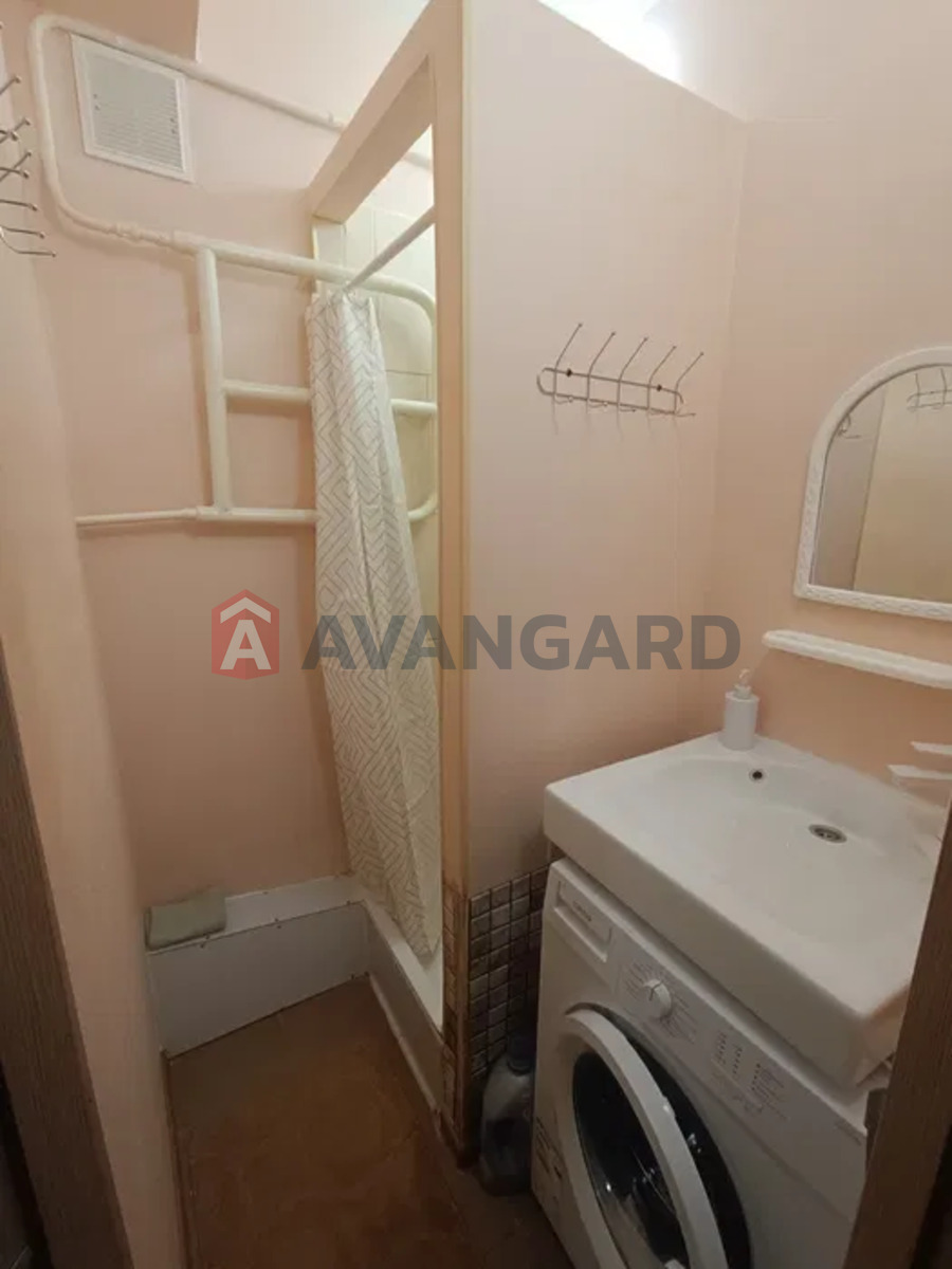 3 . , 58/-/6 . ., 5/5   6