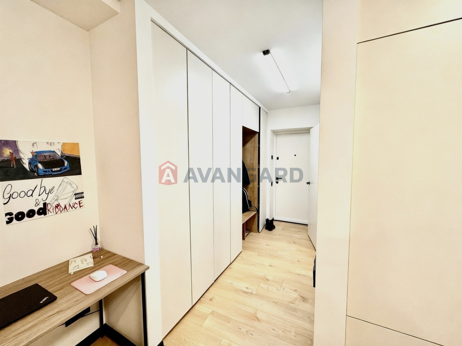 1 ��. ��������, 27/12/8 ��. �., 6/12 ������ ���� 6