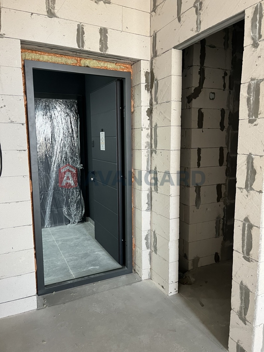 3 ��. ��������, 135/125/10 ��. �., 9/10 ������ ���� 18