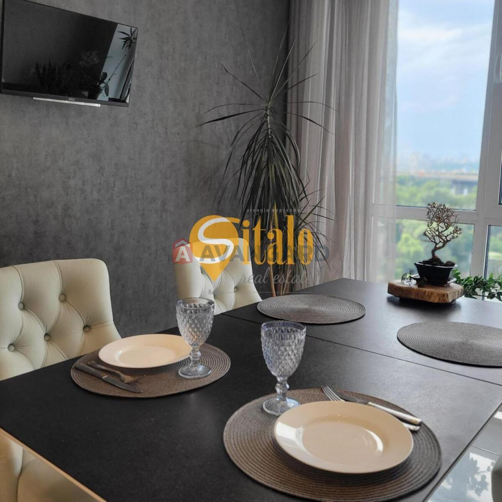 3 ��. ��������, 95/50/19 ��. �., 8/10 ������ ���� 7