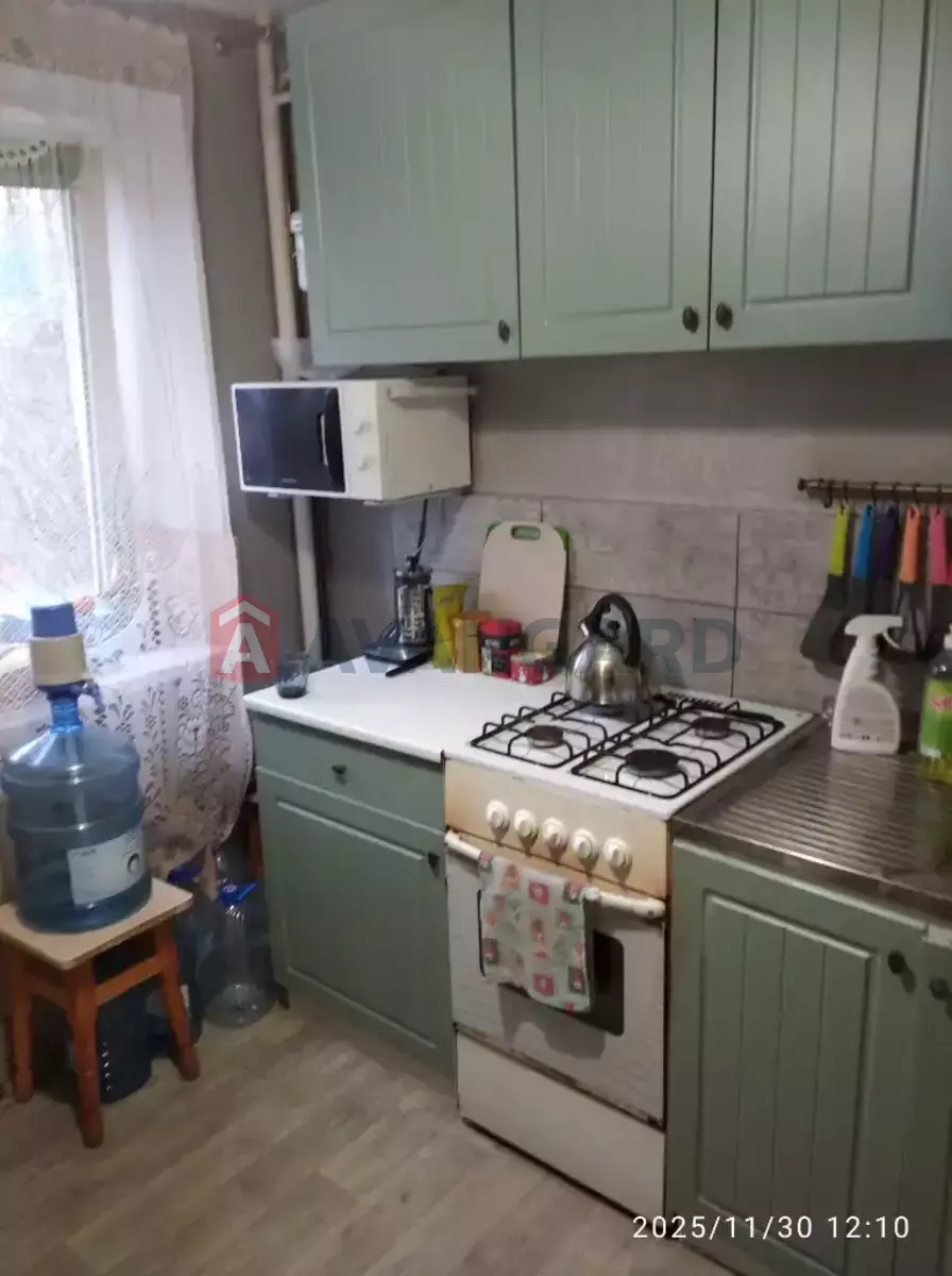 2 ��. ��������, 43/28/6 ��. �., 3/5 ������ ���� 6