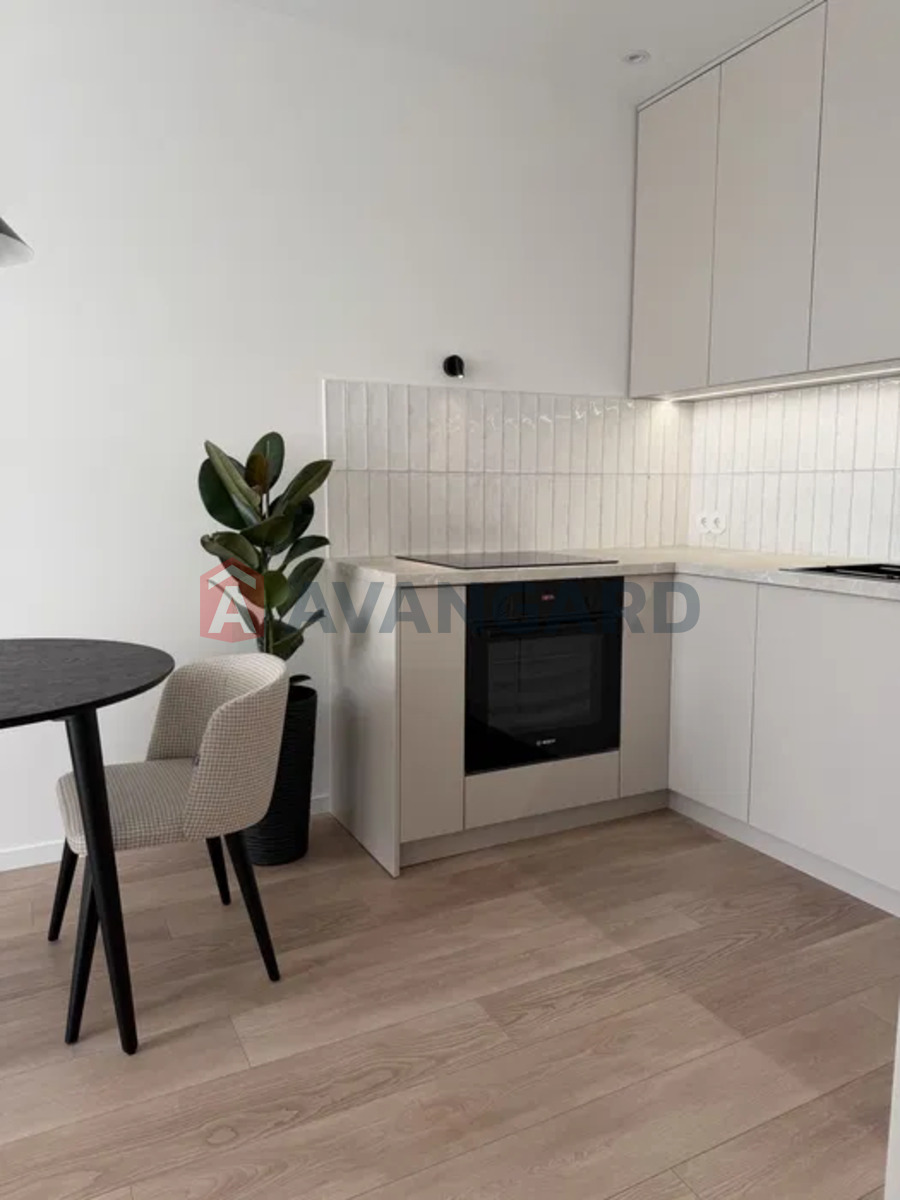 1 ��. ��������, 37/-/16 ��. �., 7/9 ������ ���� 2