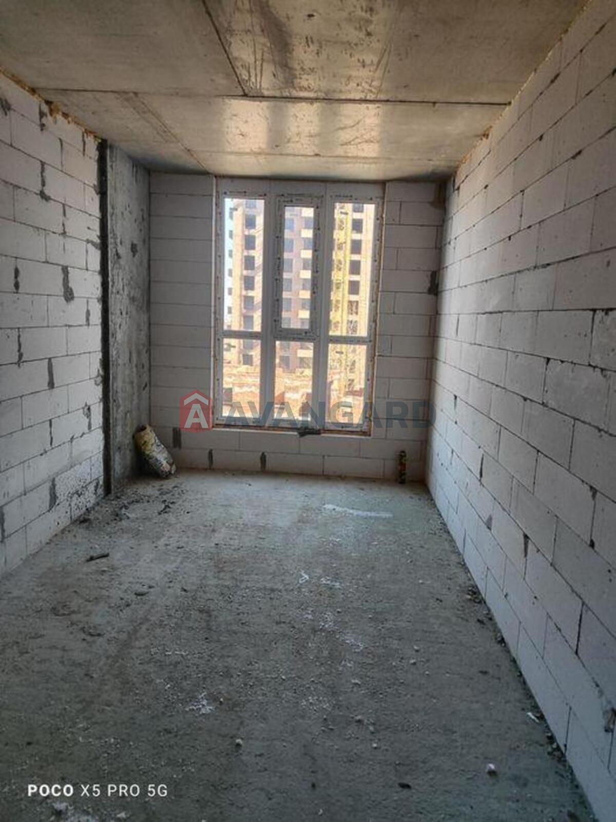 1 ��. ��������, 44/-/8 ��. �., 6/10 ������ ���� 5