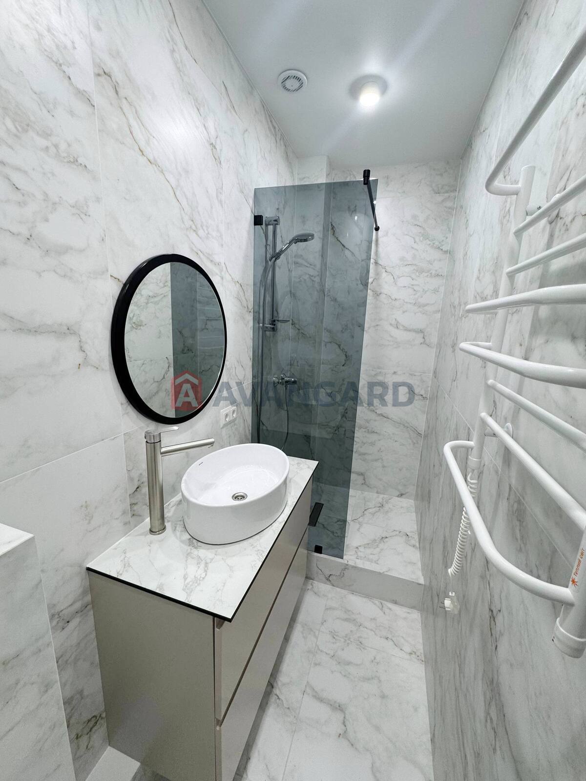 1 ����. ��������, 29/18/10 ��. �., 5/5 ���� ���� 14