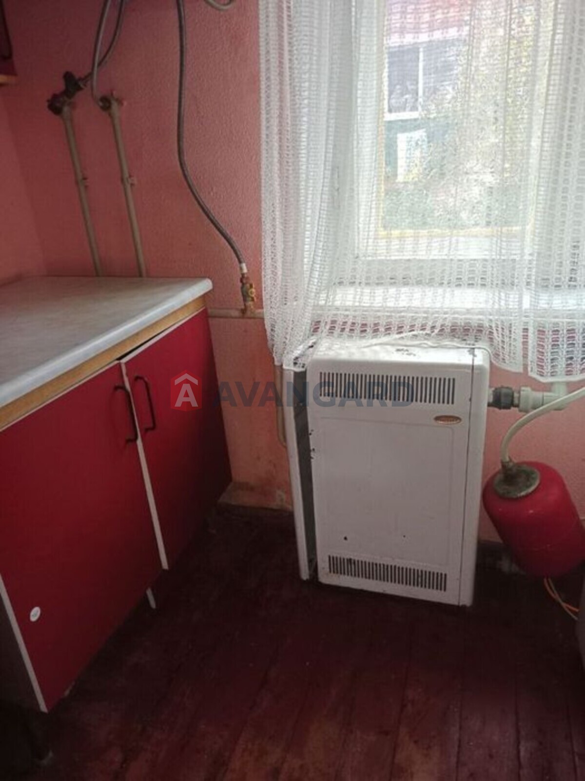 1 ��. ��������, 20/-/5 ��. �., 2/2 ������ ���� 4