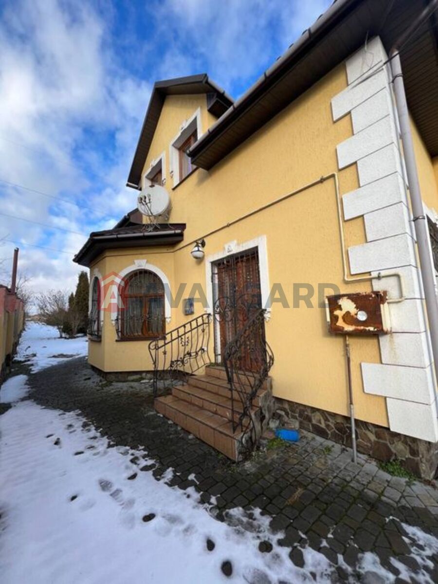 5 ��. ��������, 190/-/- ��. �., 1/2 ������ ���� 10